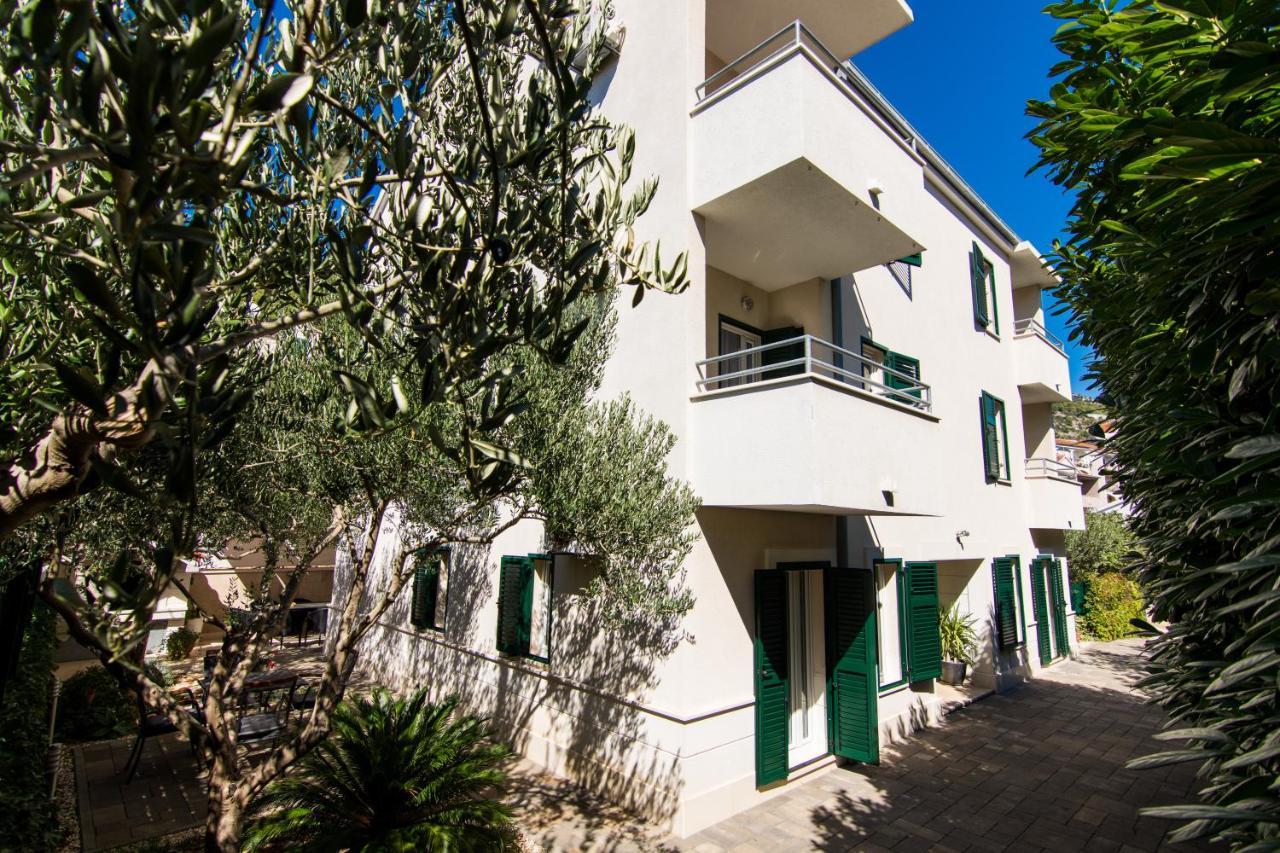 Apartments Rici Bol Extérieur photo